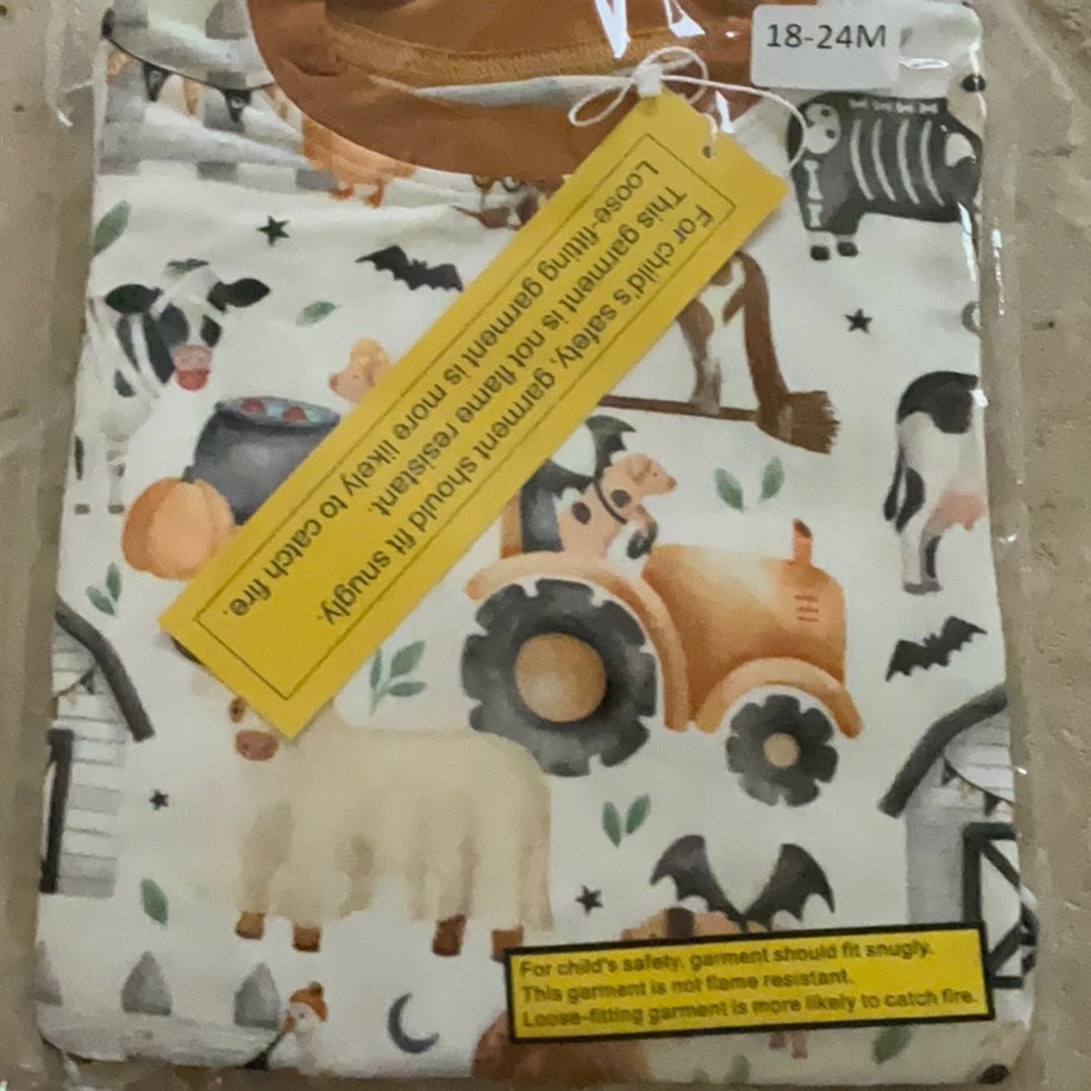 New in package bamboo Halloween farm pajamas